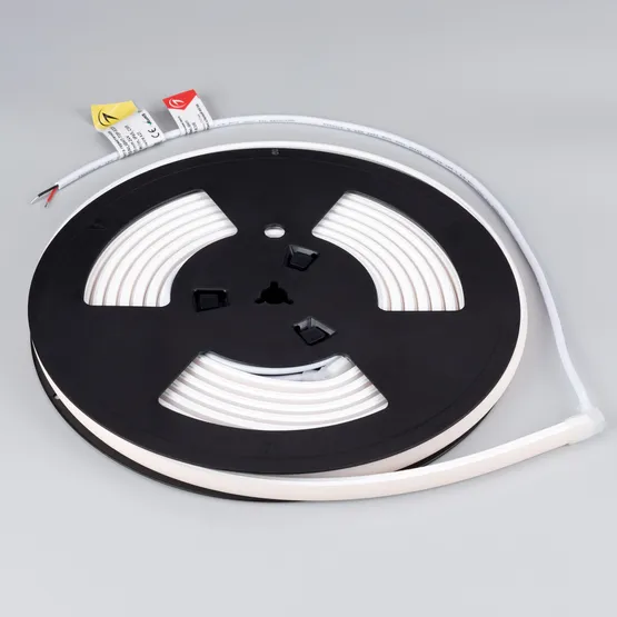 Фото #2 товара Светодиодная лента герметичная MOONLIGHT-TOP-X320-11x7mm 24V Warm2700 (10 W/m, IP65, CSP, 5m, wire x2) (Arlight, Силикон)